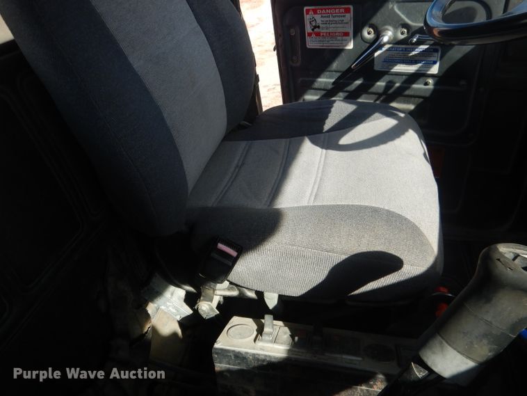 image for item HU9306 1994 Mack DM6900  ready mix truck