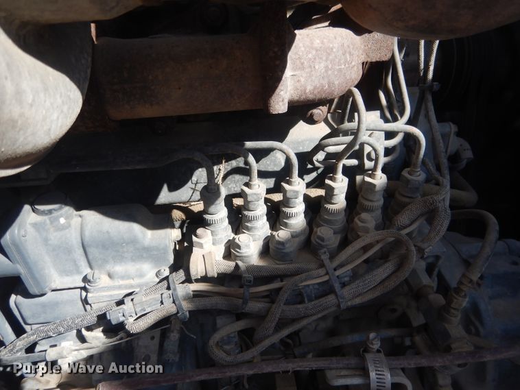 image for item HU9306 1994 Mack DM6900  ready mix truck