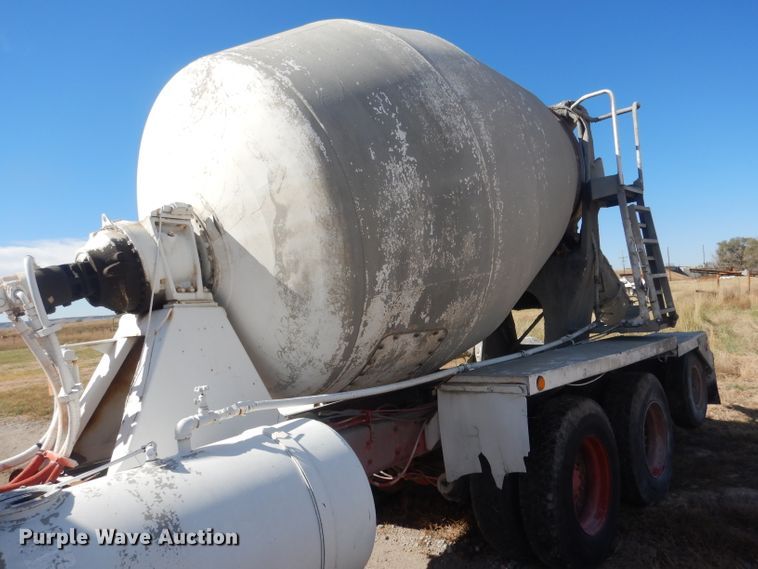 image for item HU9306 1994 Mack DM6900  ready mix truck