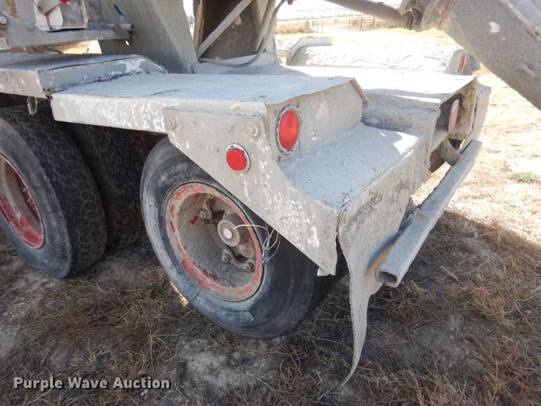 image for item HU9306 1994 Mack DM6900  ready mix truck