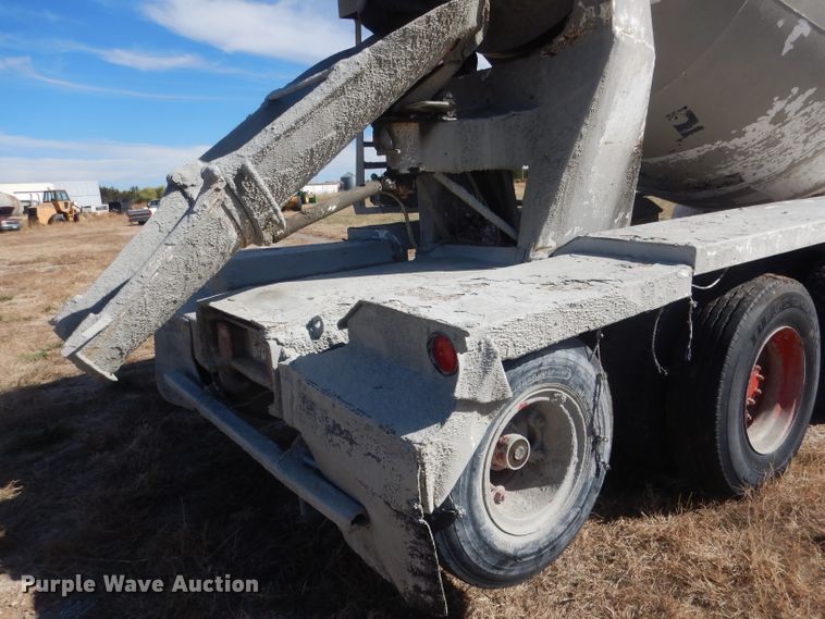 image for item HU9306 1994 Mack DM6900  ready mix truck