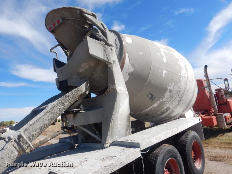 image for item HU9306 1994 Mack DM6900  ready mix truck