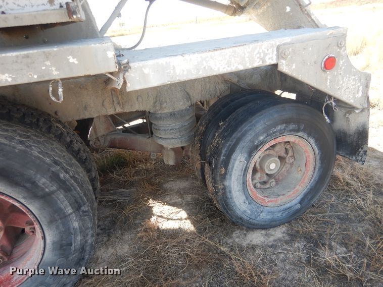 image for item HU9306 1994 Mack DM6900  ready mix truck