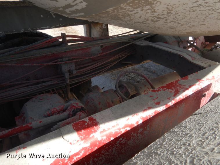 image for item HU9306 1994 Mack DM6900  ready mix truck