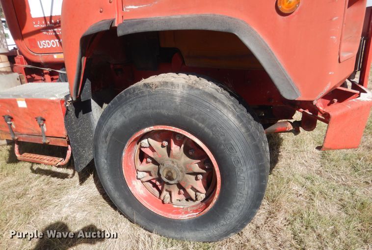 image for item HU9306 1994 Mack DM6900  ready mix truck