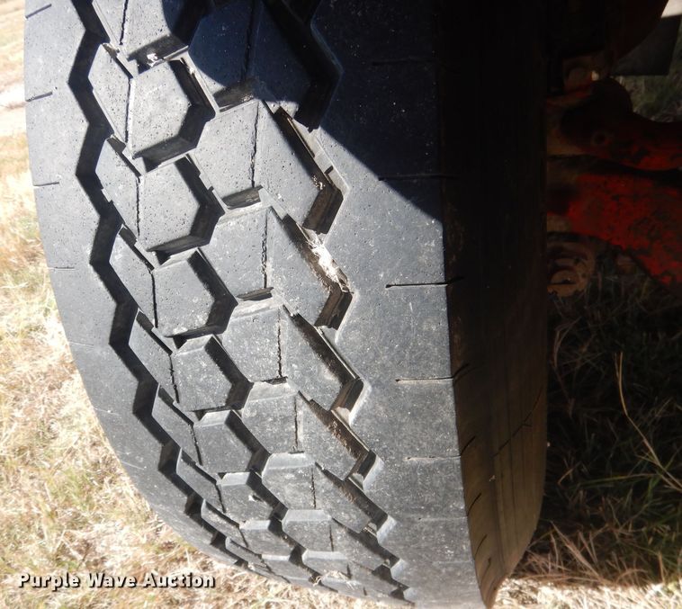 image for item HU9306 1994 Mack DM6900  ready mix truck