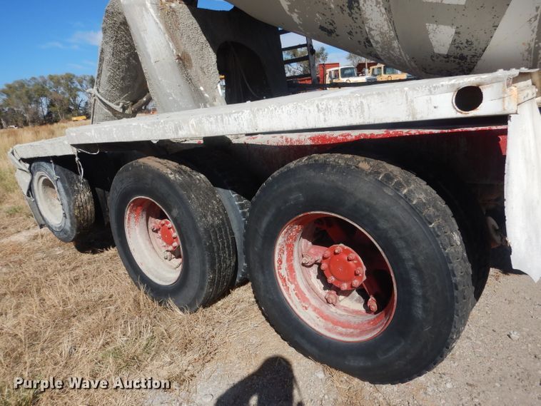 image for item HU9306 1994 Mack DM6900  ready mix truck