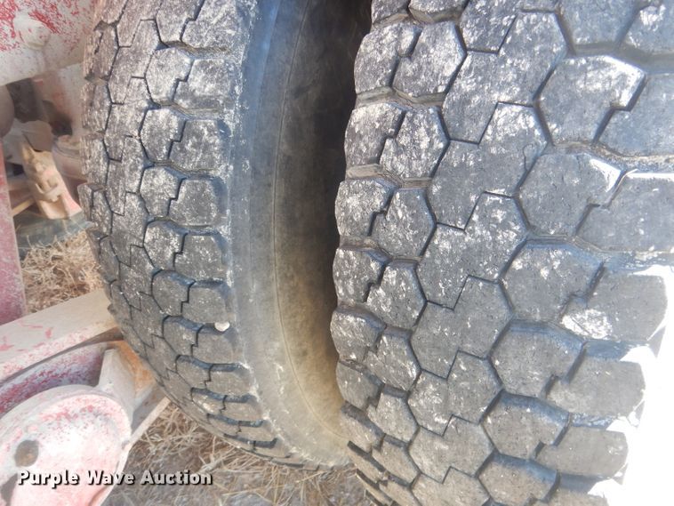 image for item HU9306 1994 Mack DM6900  ready mix truck