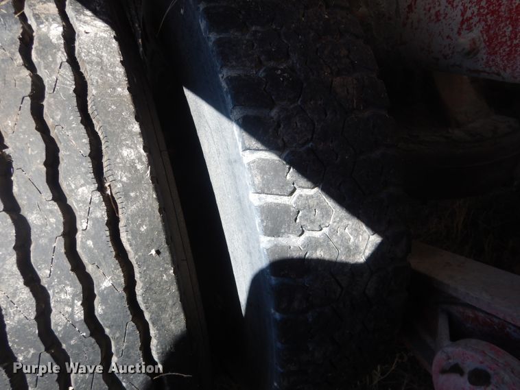 image for item HU9306 1994 Mack DM6900  ready mix truck