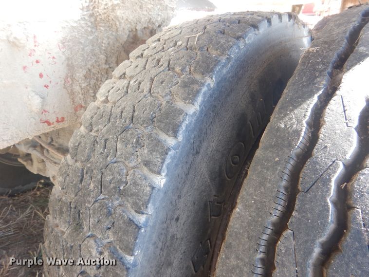 image for item HU9306 1994 Mack DM6900  ready mix truck