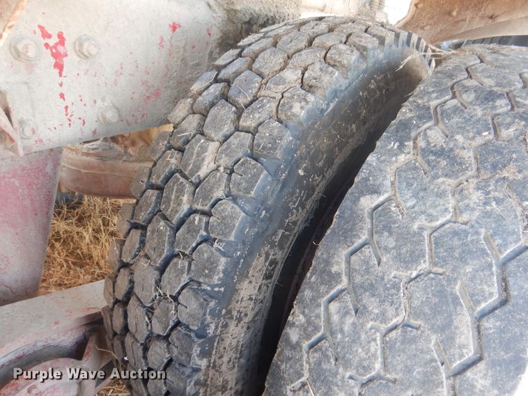 image for item HU9306 1994 Mack DM6900  ready mix truck