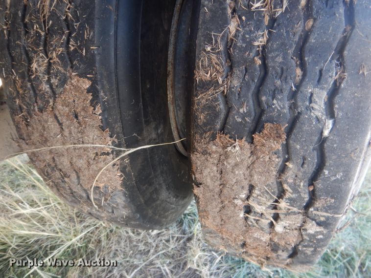 image for item HU9306 1994 Mack DM6900  ready mix truck