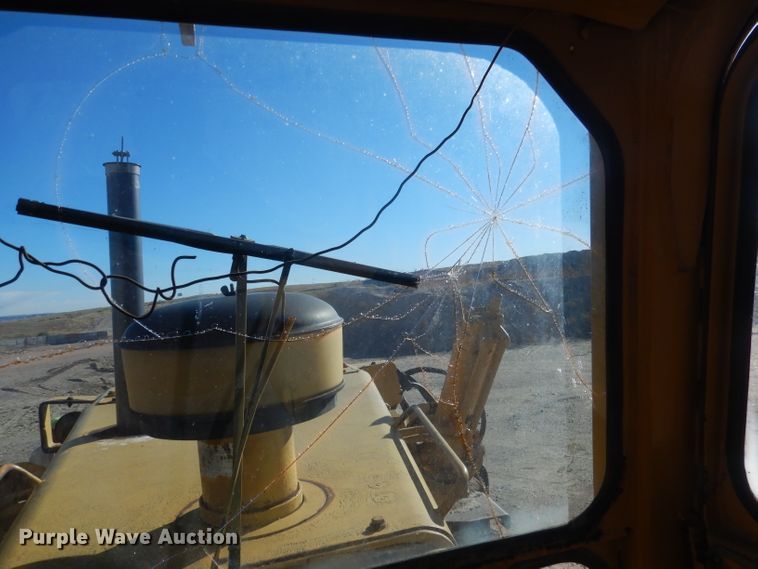 image for item HU9309 Fiat-Allis 21C  dozer