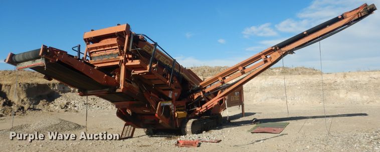 image for item HU9310 2007 Extec S3  screening plant