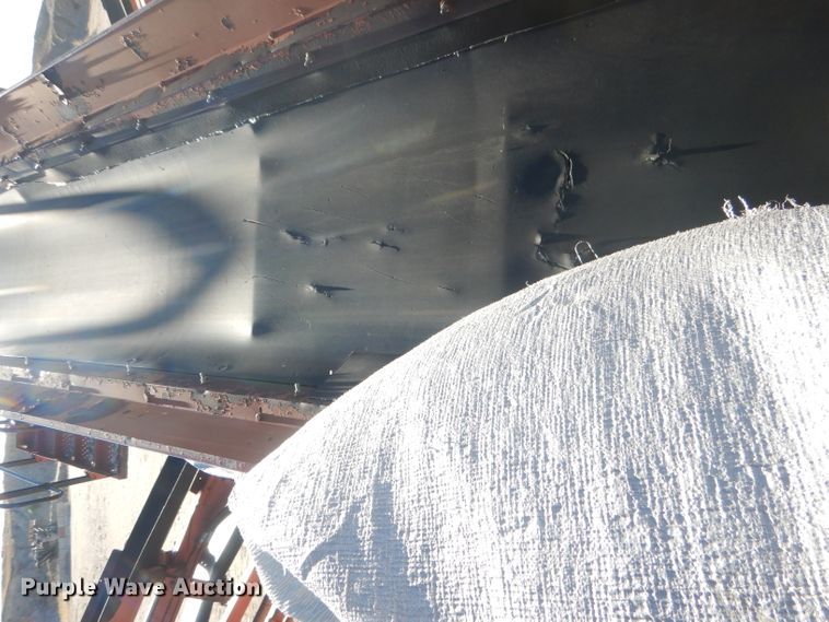 image for item HU9310 2007 Extec S3  screening plant