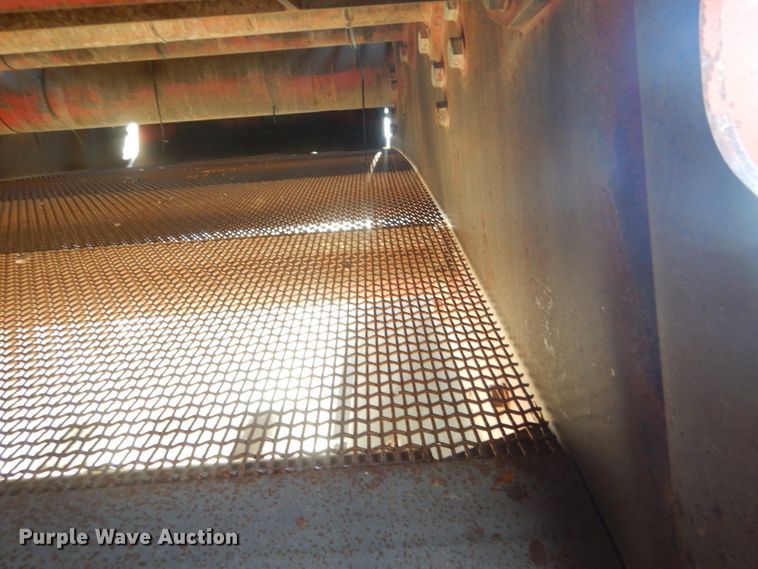 image for item HU9310 2007 Extec S3  screening plant