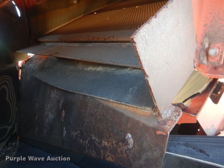 image for item HU9310 2007 Extec S3  screening plant