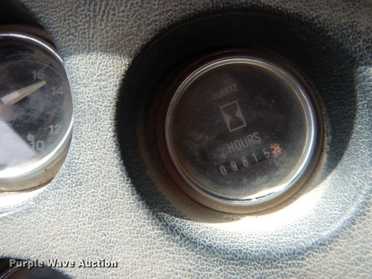 image for item HU9313 1985 Ford LT9000  ready mix truck