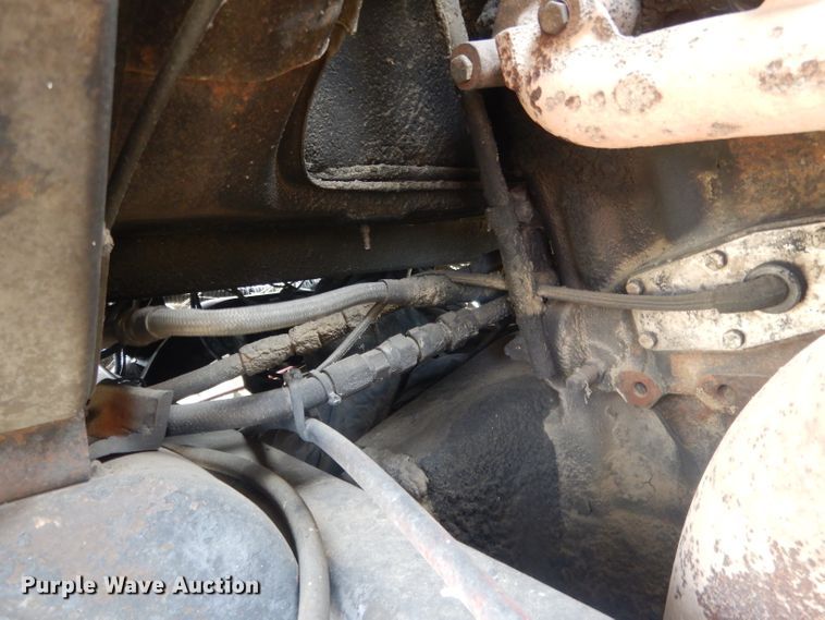 image for item HU9313 1985 Ford LT9000  ready mix truck