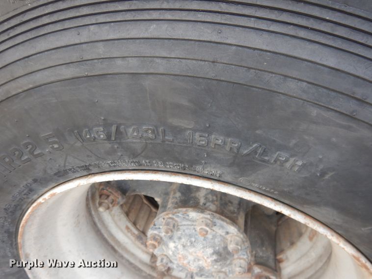 image for item HU9313 1985 Ford LT9000  ready mix truck