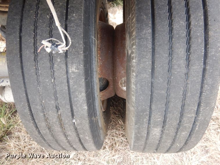 image for item HU9313 1985 Ford LT9000  ready mix truck