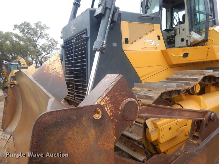 image for item HU9314 2009 John Deere 1050J  dozer
