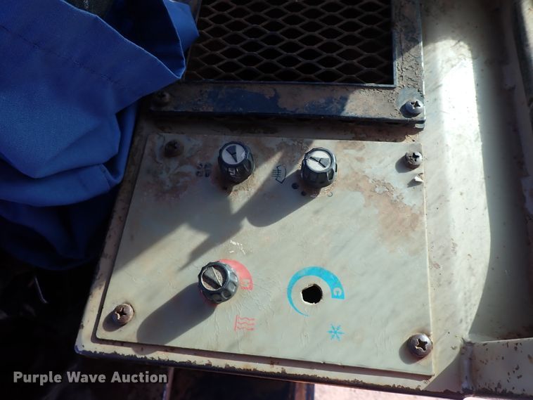 image for item IC9534 1988 John Deere 644E  wheel loader