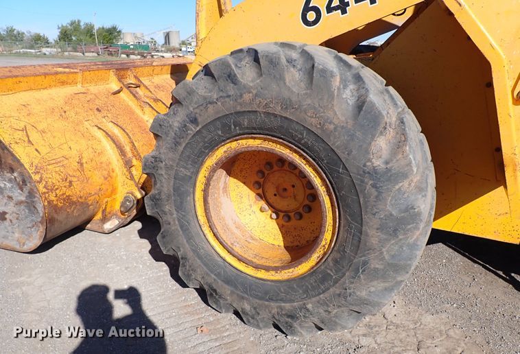 image for item IC9534 1988 John Deere 644E  wheel loader