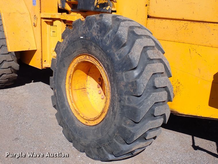 image for item IC9534 1988 John Deere 644E  wheel loader