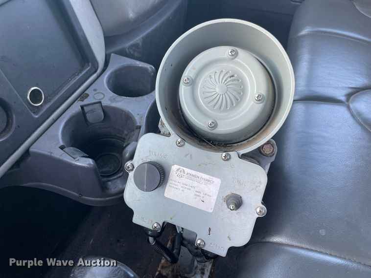 image for item II9424 2012 International DuraStar 4300  bucket truck