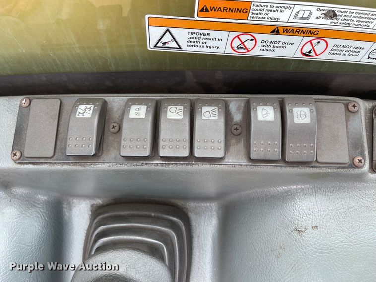 image for item IK9547 2012 Caterpillar TH255  telehandler