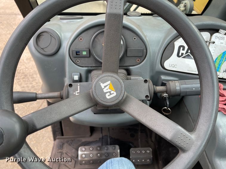 image for item IK9547 2012 Caterpillar TH255  telehandler