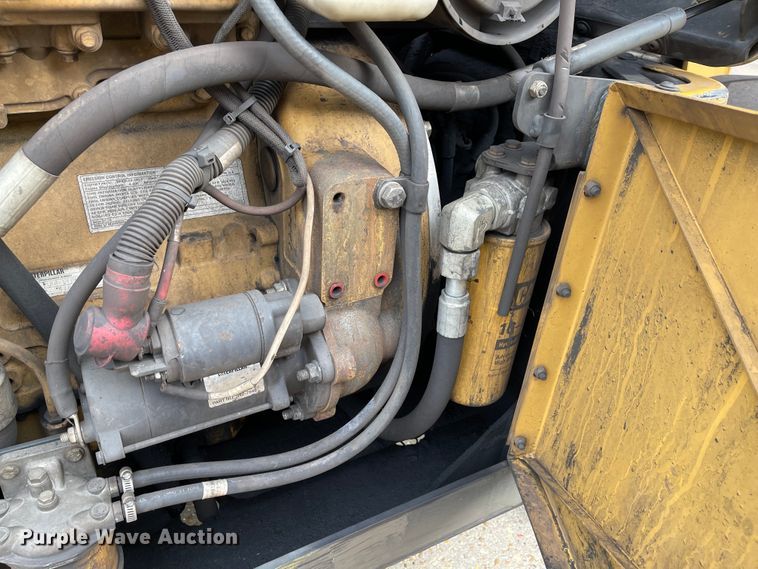 image for item IK9547 2012 Caterpillar TH255  telehandler