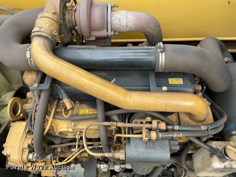 image for item IK9547 2012 Caterpillar TH255  telehandler