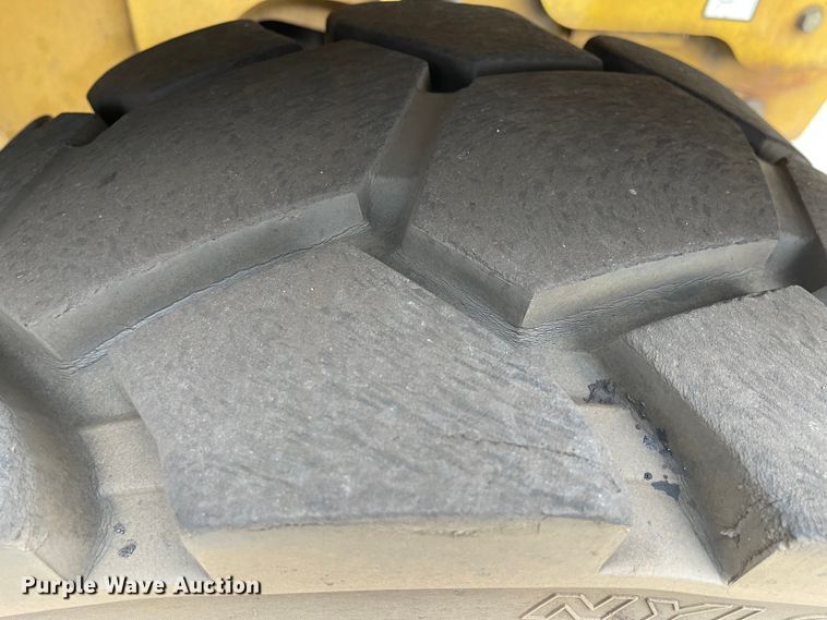 image for item IK9547 2012 Caterpillar TH255  telehandler