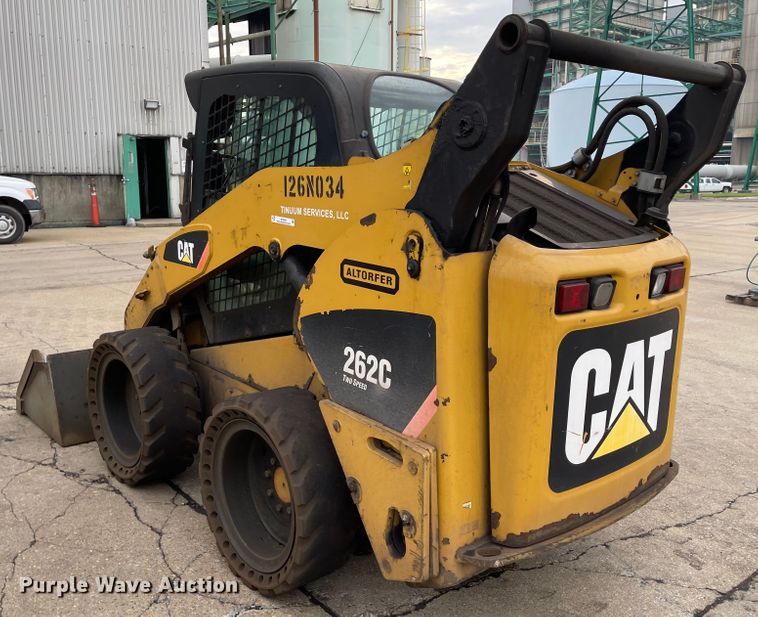 image for item IK9548 2012 Caterpillar 262C  skid steer loader