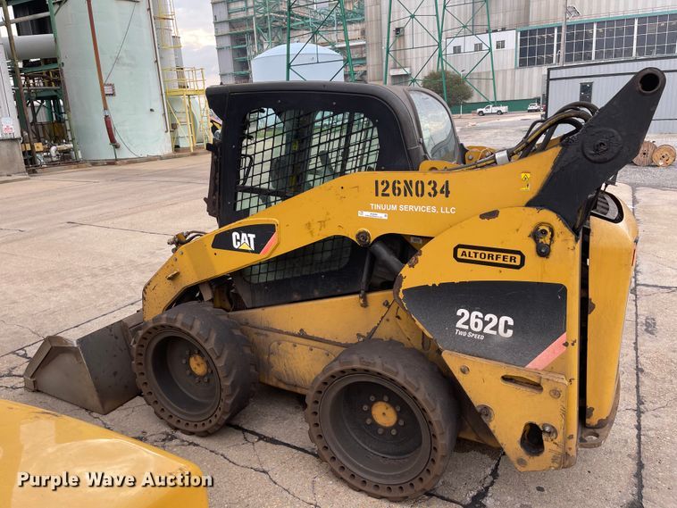 image for item IK9548 2012 Caterpillar 262C  skid steer loader