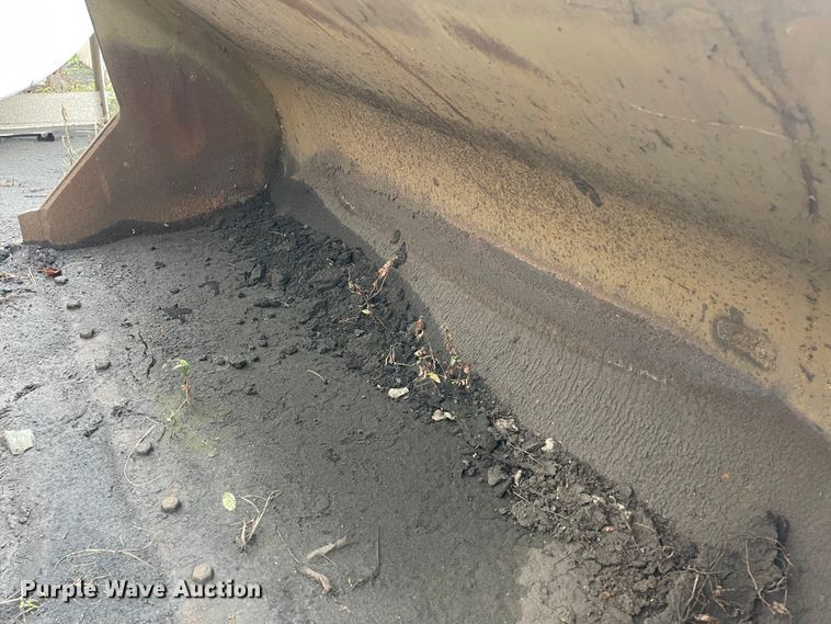 image for item IK9548 2012 Caterpillar 262C  skid steer loader