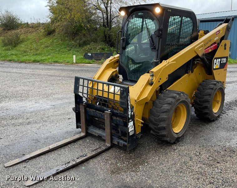 image for item IK9594 2015 Caterpillar 272D2  skid steer loader