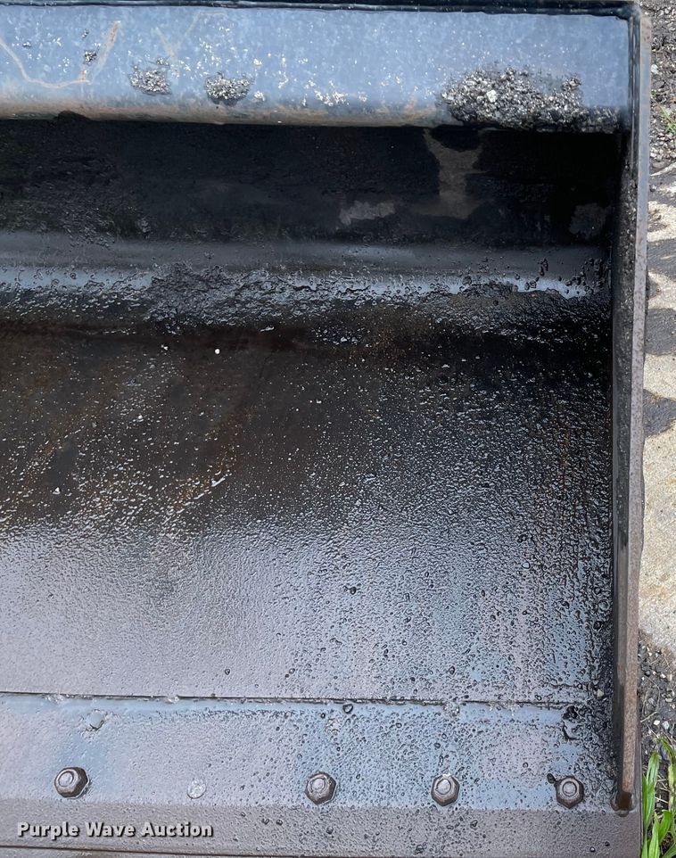 image for item IK9594 2015 Caterpillar 272D2  skid steer loader