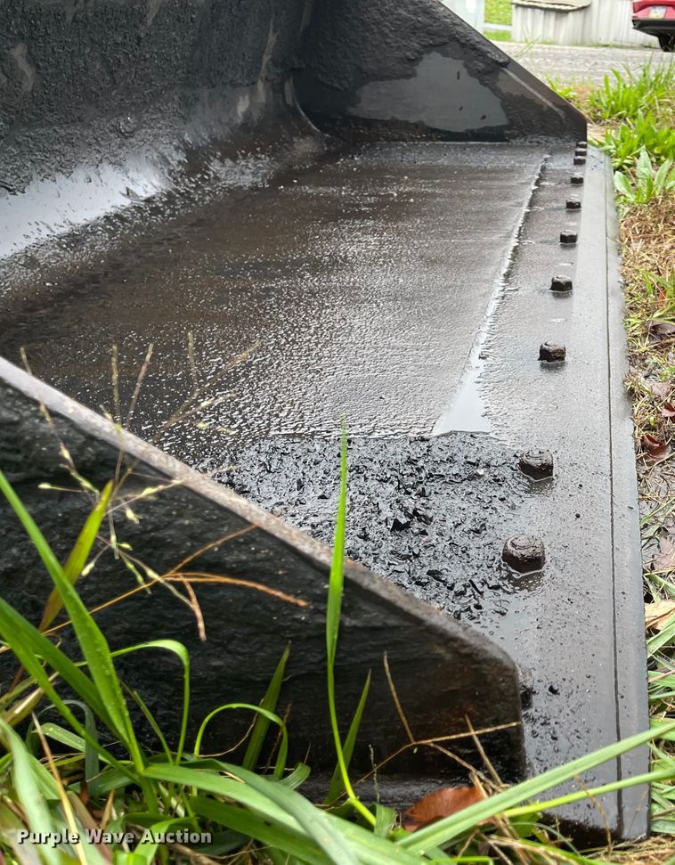 image for item IK9594 2015 Caterpillar 272D2  skid steer loader