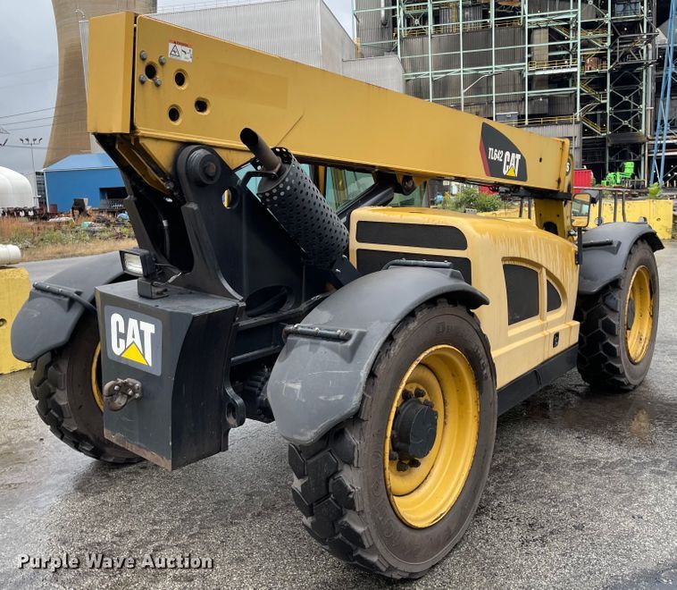 image for item IK9596 2012 Caterpillar TL642  telehandler