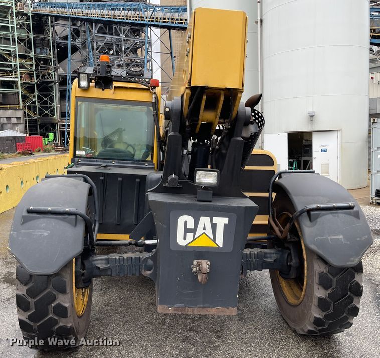 image for item IK9596 2012 Caterpillar TL642  telehandler