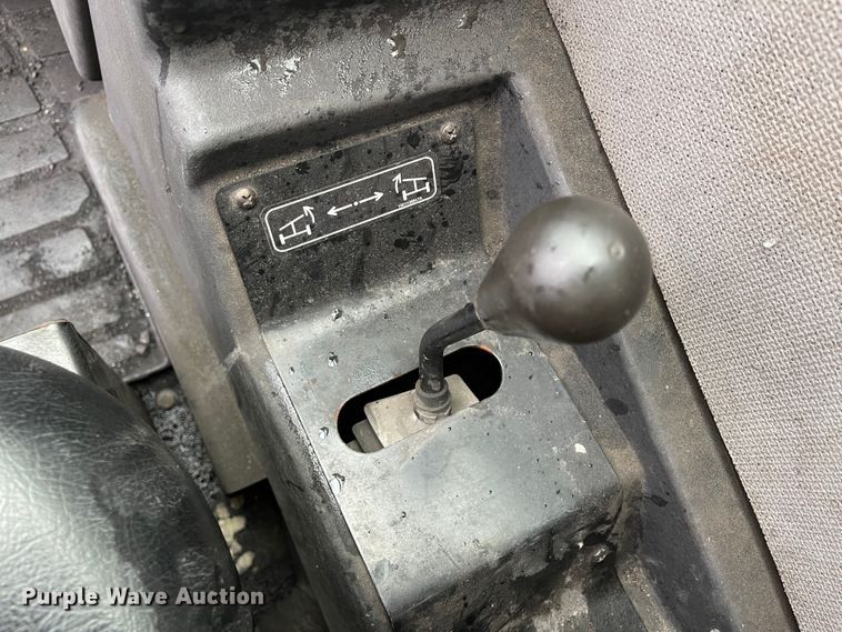 image for item IK9596 2012 Caterpillar TL642  telehandler