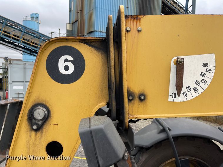 image for item IK9596 2012 Caterpillar TL642  telehandler