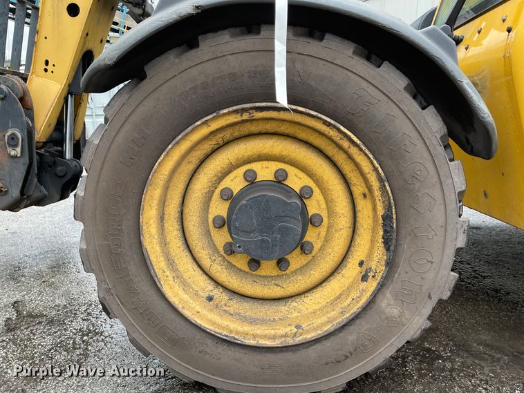 image for item IK9596 2012 Caterpillar TL642  telehandler