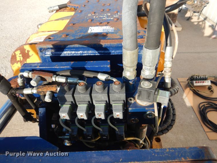 image for item IM9513 2004 Movax SSP100  pile driver