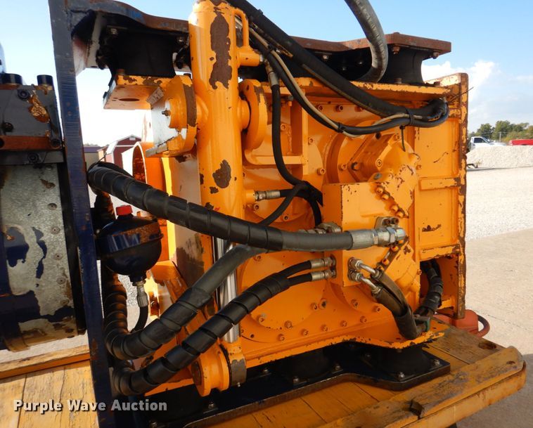 image for item IM9513 2004 Movax SSP100  pile driver