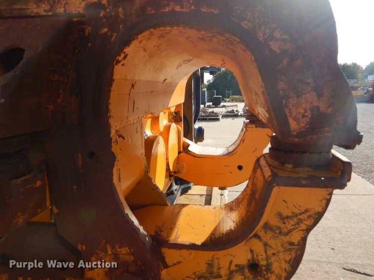 image for item IM9513 2004 Movax SSP100  pile driver