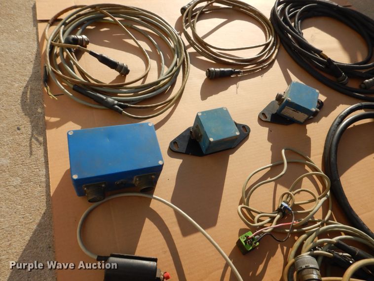 image for item IM9513 2004 Movax SSP100  pile driver